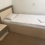 Elena Hostal
